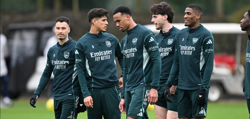 buoc-ngoat-tai-chinh-giup-arsenal-doi-van